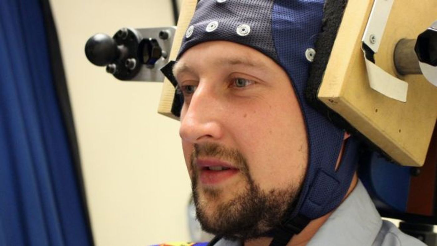 Electrodes that pass current over the scalp could ease motion sickness