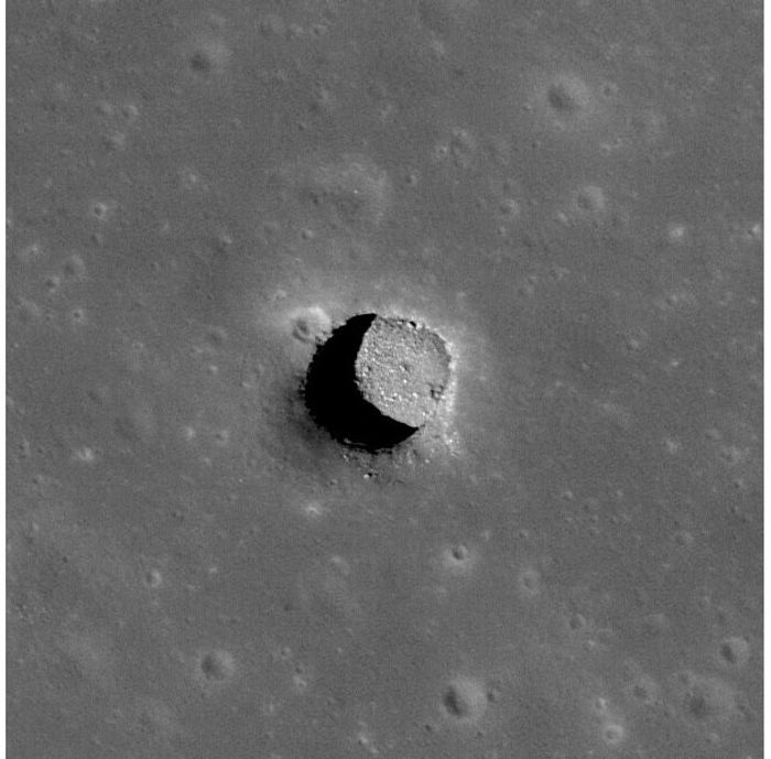 Image of a lava pit entrance on the Moon taken by NASA Lunar Reconnaissance Orbiter (Credit: NASA/Goddard Space Flight Center/Arizona State University)