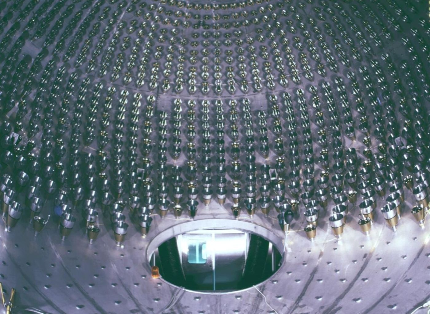 Inside the Borexino neutrino detector (Borexino Experiment)