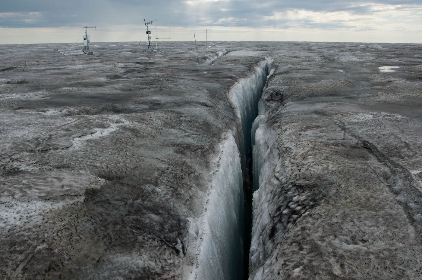 Algae thrives on Greenland's ice sheet. Photo: ScienceNordic