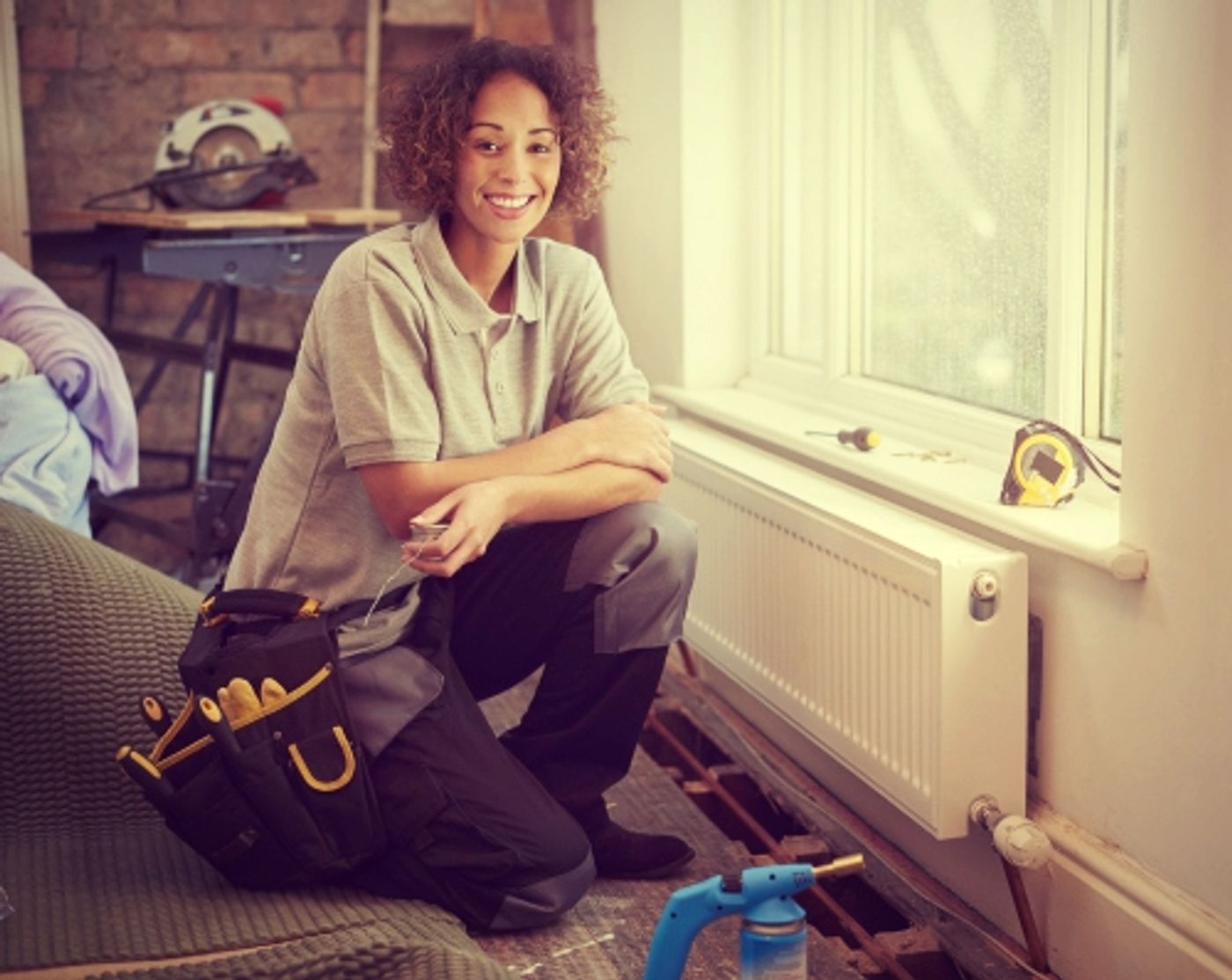 female in construction trade image, credit: meilleurtaux.com