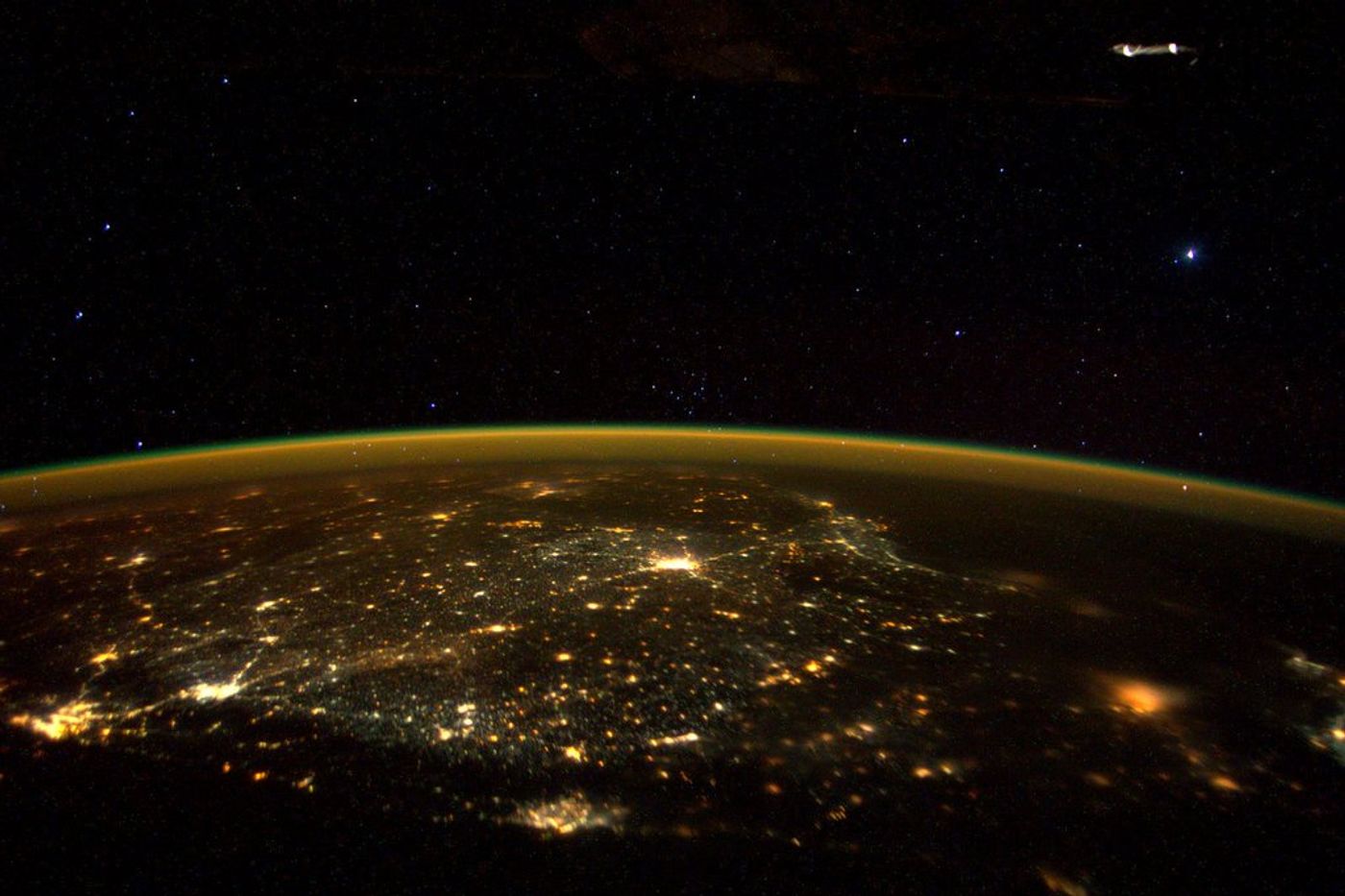 Critics suggest Scott Kelly's latest photo from the ISS contains a UFO.