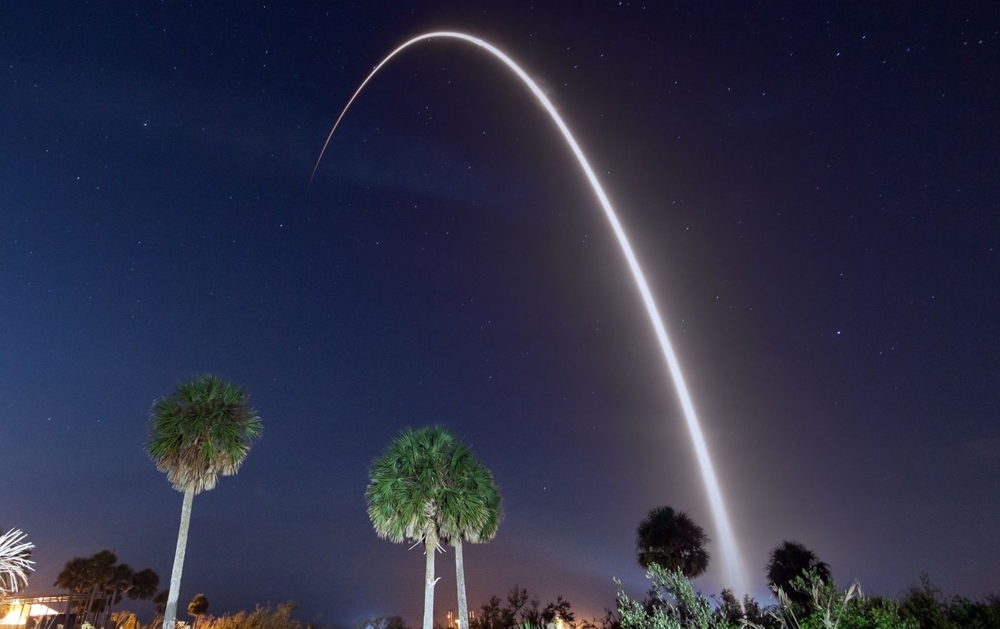 SpaceX's Falcon 9 launch was accompanied by photographers who captured the traditional 'launch arc.'