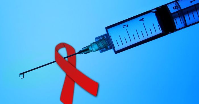 Vaccine and immune booster show promise against HIV