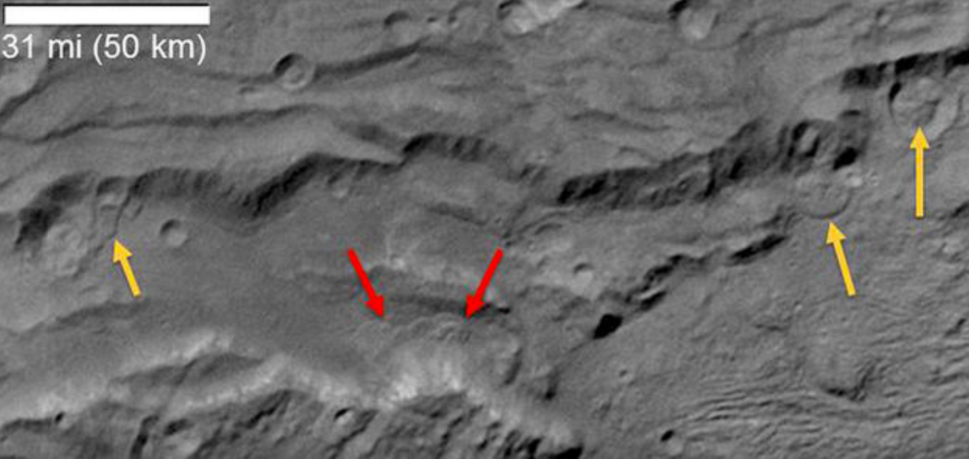 Images from New Horizons show activity on Pluto's surface.