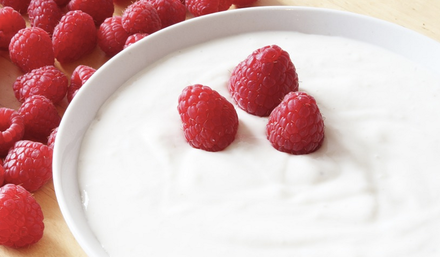 Yogurt seems to help reduce inflammation. / Image credit: Maxpixel