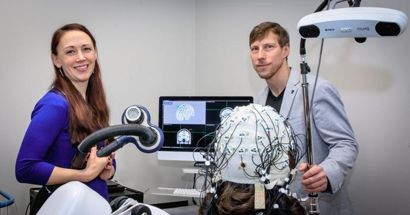 Siobhan Schabrun, Health Sciences professor, and David Seminowicz, Schulich Medicine & Dentistry professor, (L to R) are advancing ways to predict chronic pain. / Credit: Christopher Kindratsky/Western Communications