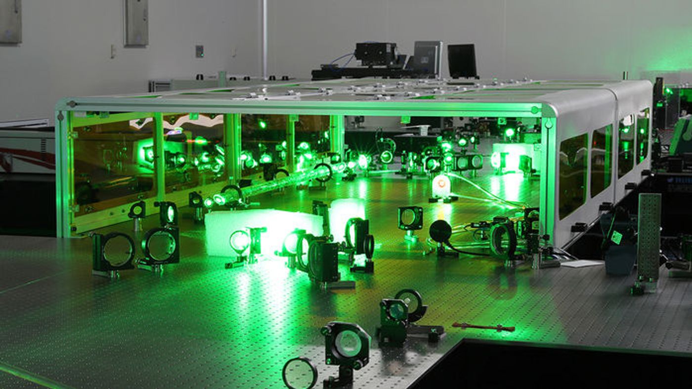 A laser in Shanghai, China, has set power records yet fits on tabletops.               KAN ZHAN