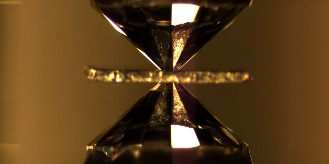 A diamond anvil, similar to the one in the image, helped to create the room temperature superconductor (Carleton College)