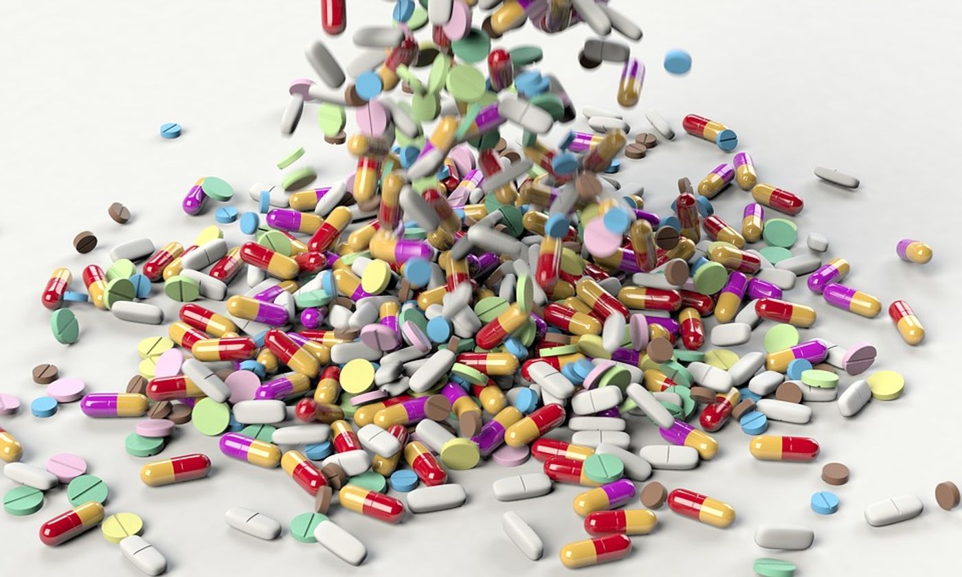 New research links antibiotic use to bowel cancer. Photo: Pixabay