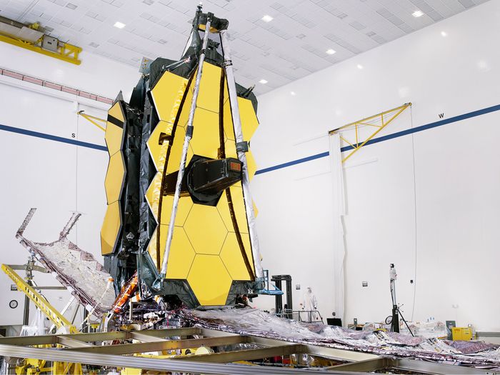 The fully-assembled James Webb Space Telescope in all its glory.