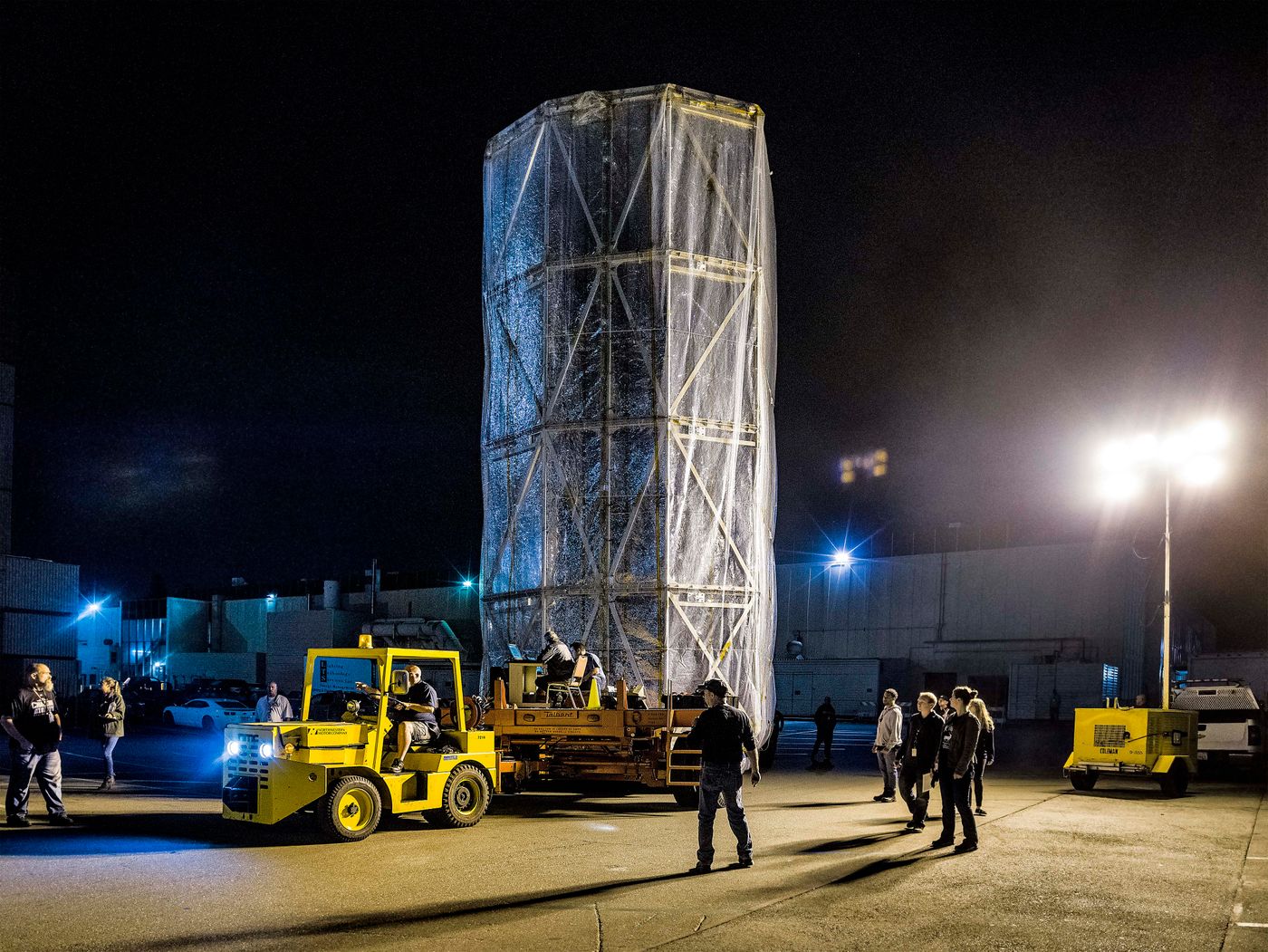 This is the chassis of the James Webb Space Telescope, neatul folded into a mobile clean room for transportation.