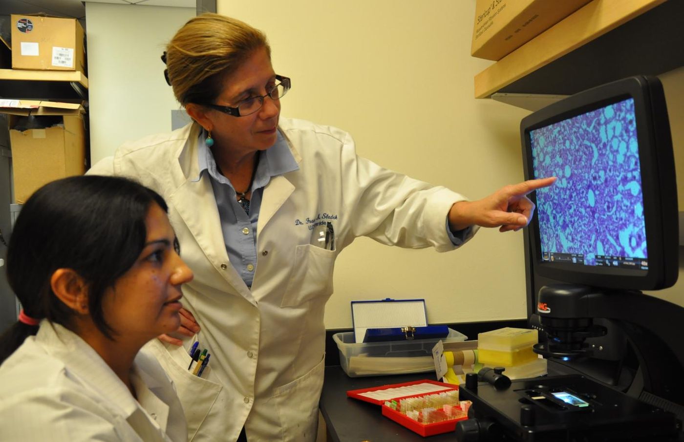 This photo shows Poonamjot Deol (seated) and Frances Sladek. / Credit: I. Pittalwala, UC Riverside.