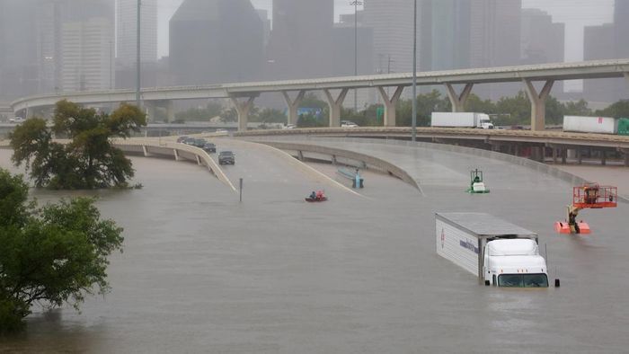 Interstate highway 45 flooded in Houston from Hurricane Harvey. Photo: Reuters