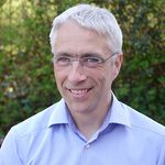 Aggregating and Sharing Clinical Evidence to Improve the Diagnosis of Rare Diseases