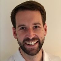 Towards commercial manufacture of pluripotent stem cell derived therapies