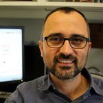 Genomic profiling reveals novel PAX7 targets CD54, integrin α9β1 and SDC2, as markers for isolation of human ES/iPS cell-derived muscle progenitors