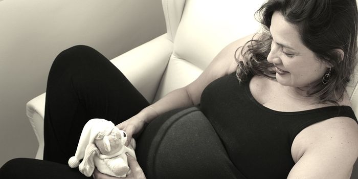 Why Some Doctors are Reconsidering Pregnancy Multivitamins