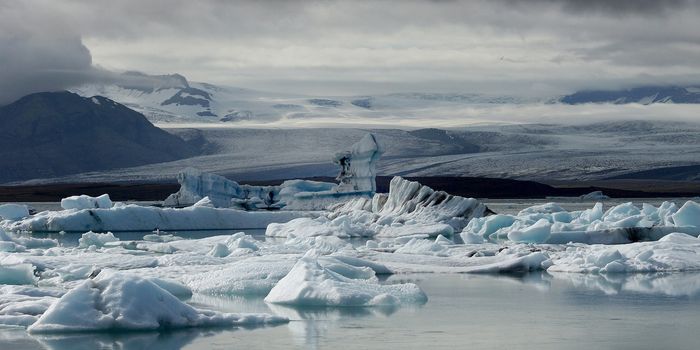 Racing Glaciers Near Volcanoes Could Hold Key to Early Eruption Warnings