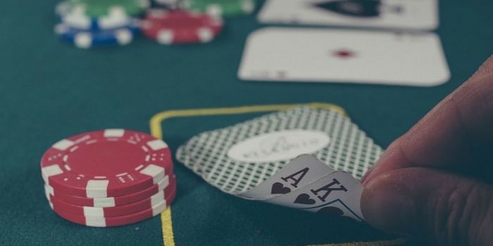 What Gambling Addiction Looks Like in the Brain