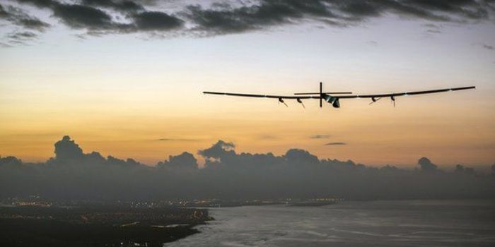 Stranded Solar-Powered Airplane Won't Hit the Skies Again Until 2016