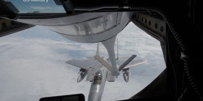 Learn How the Air Force Refuels Fighter Jets in Mid-Air