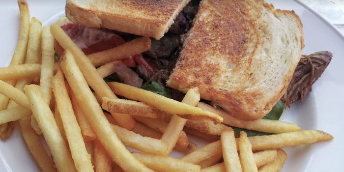 The Lasting Impact of the Childhood Diet