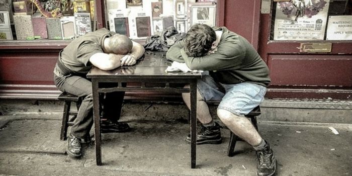 The Mid-Afternoon Slump: It's Not From Food