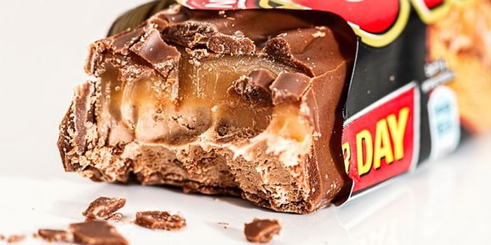 Chronic Stress Makes Us Crave High-Calorie Snacks