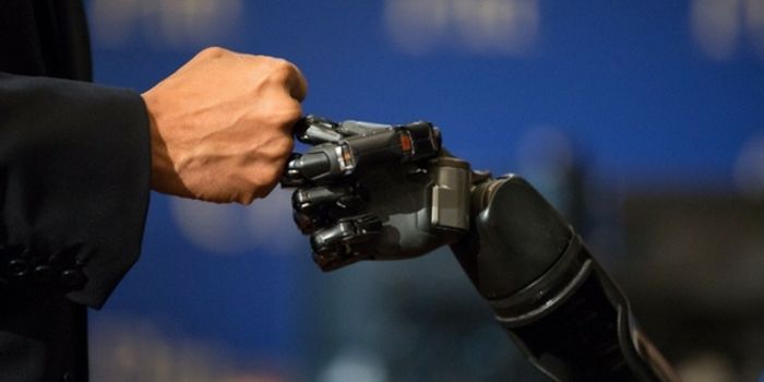 Implants Give a Paralyzed Patient a Sense of Touch