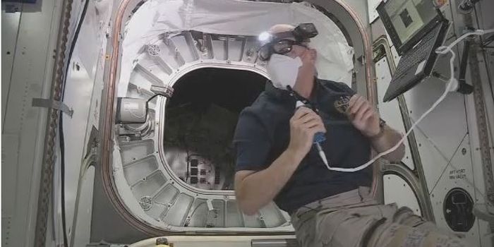 NASA Astronaut Enters ISS's Inflatable Module for the First Time