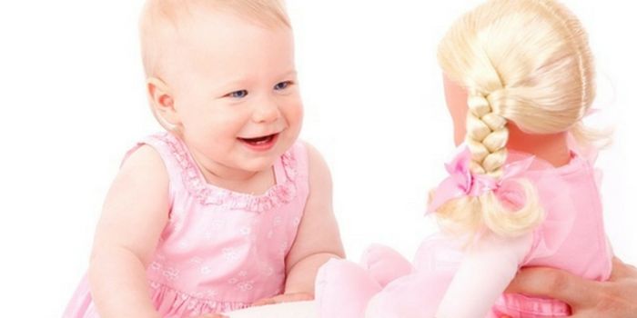 Bias in Babies is a Learned Behavior