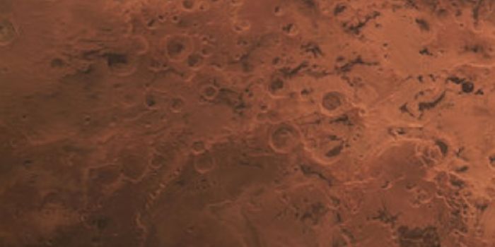 Mars Express Spacecraft Pictures Ice Cap on Mars' South Pole