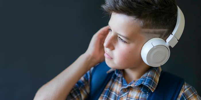 Acoustic Decoding of Brain Waves to Detect the Music a Person Is Hearing