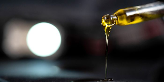 Cannabis Oil Outperforms Antibiotic Ointment in Wound Recovery