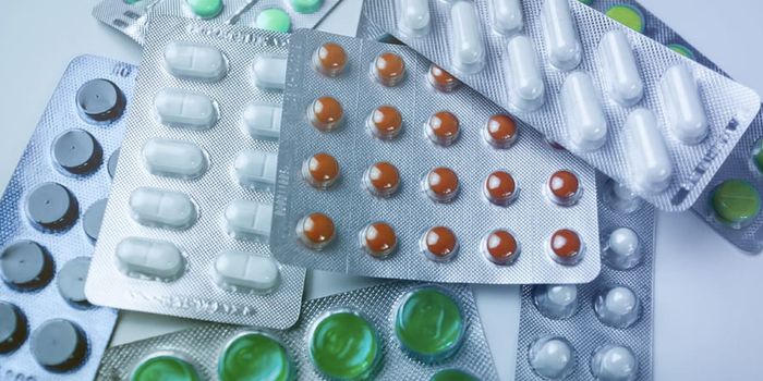 Experts Urge Pregnant Women to Use Caution with Acetaminophen