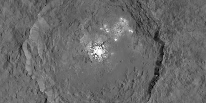 NASA's Dawn Spacecraft Gets Clear View of Ceres' Mysterious Bright Spots