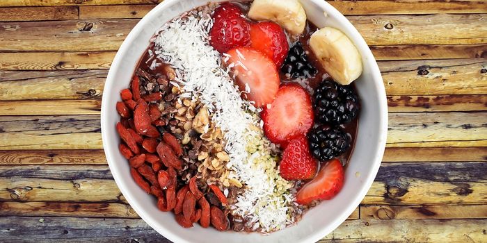 Is fiber really associated with lower risk for breast cancer?