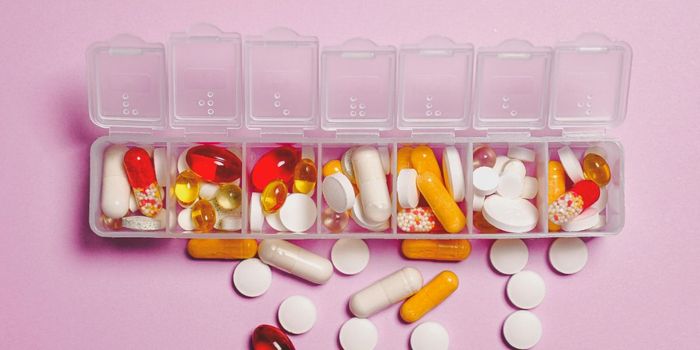Taking 5+ Medications Linked to Worse Alzheimer's Symptoms