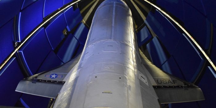 Top Secret Military X-37B Space Plane Heads Back to Outer Space