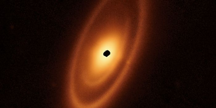 NASA's Webb Observes Dusty Debris Disk Encircling Star Fomalhaut