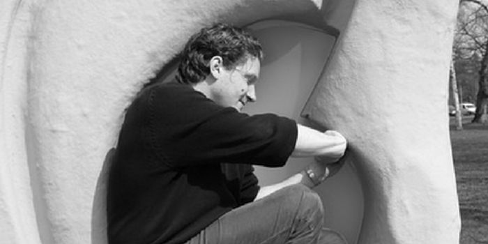 A New Device Could Treat Tinnitus