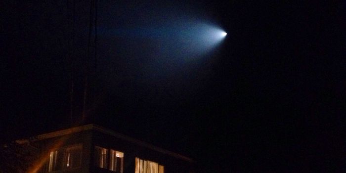 No, Those Strange Lights in the Skies Over California Weren't From Aliens