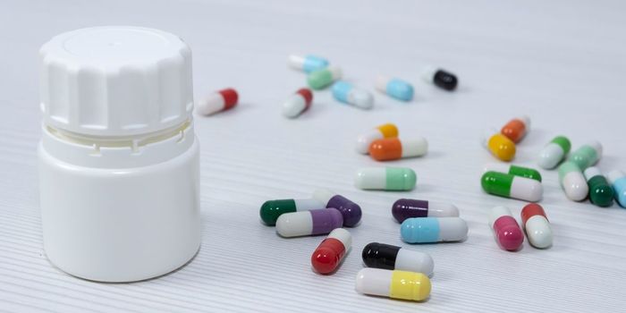 Antibiotic Use Linked to Slightly Lower Parkinson's Risk