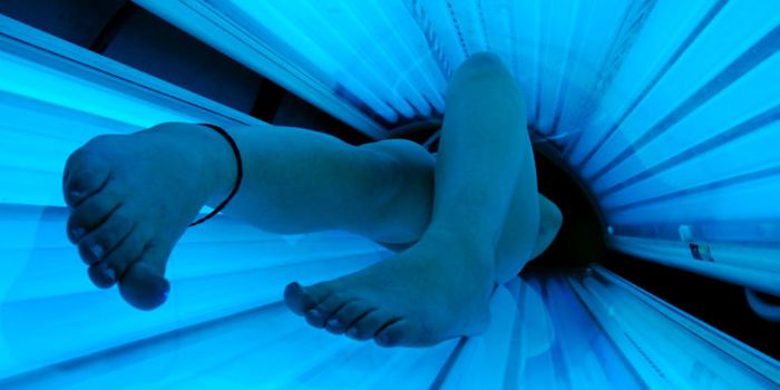 This intervention doesn't scold about tanning's cancer risk