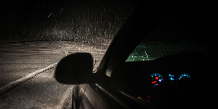 Preventing car crashes at night with tools inspired by insects