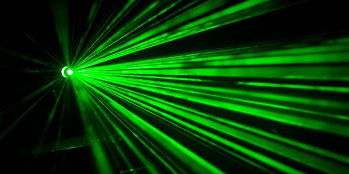 Scientists Invent Noninvasive Microscope to Observe Neurons