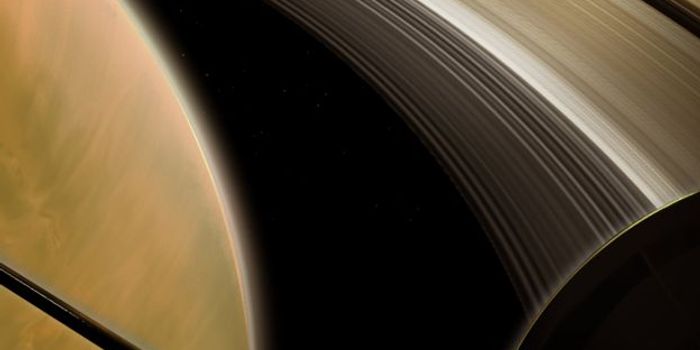 Contact With Cassini Temporarily Halted As First of 'Dives' Begin
