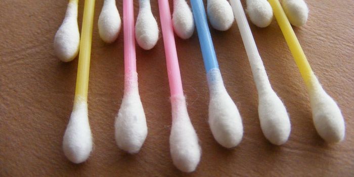 Device Measures Stress Hormones with Earwax