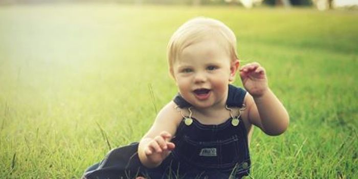 Ability to Learn Language is Hindered by Background Noise